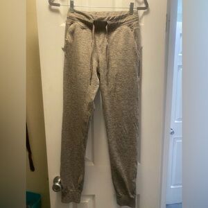 Balance Athletica Women's Heather Gray Joggers